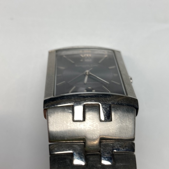 Kenneth Cole New York watch, stainless, gray dial, new battery - Picture 10 of 16